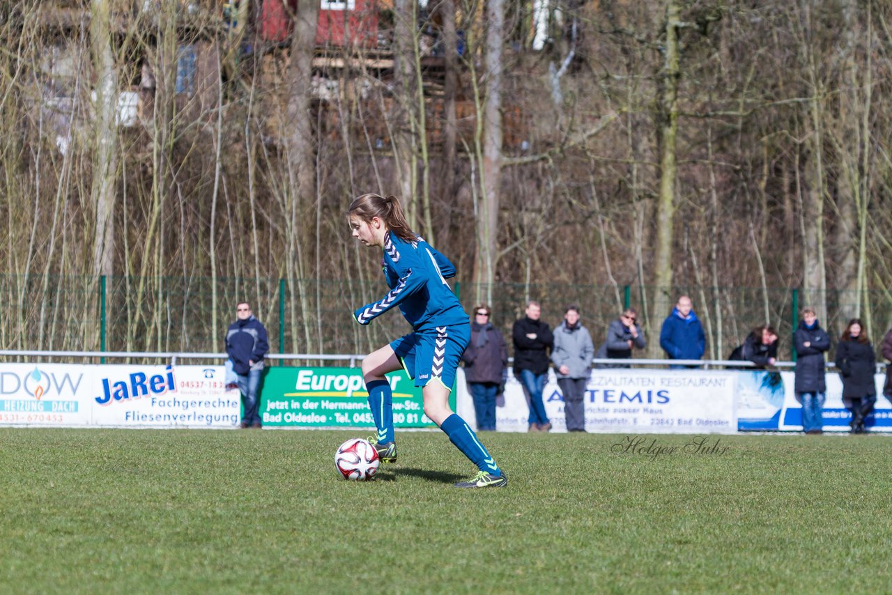 Bild 151 - B-Juniorinnen VfL Oldesloe - Krummesser SV _ Ergebnis: 4:0